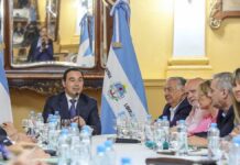 Gustavo Valdés le pidió a su gabinete optimizar los recursos y tener austeridad en los gastos