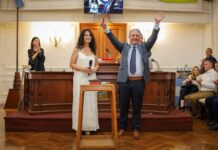 Javier Martínez renovó su mandato como intendente