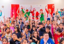Papá Noel visitó los Centros Educativos Municipales