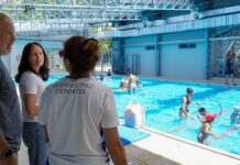 Soledad Martínez visitó una de las colonias de verano municipal