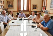 El intendente Guillermo Britos se reunió con el equipo Macro Gobiernos Digitales