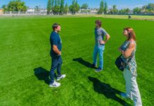 Juan Andreotti recorrió la obra de una nueva cancha sintética de Fútbol 11 en el Polideportivo N°2