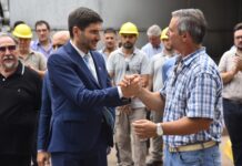 Pullaro recorrió localidades del sur provincial con agenda de obra pública y la producción