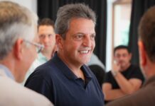 Sergio Massa reunió al Frente Renovador con el eje en propuestas para defender a la clase media