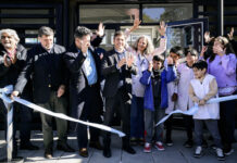 Gustavo Menéndez junto a Kicillof inauguró el nuevo edificio de la Escuela de Educación Especial N°502