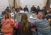 El Ejecutivo municipal y los sindicatos acordaron un incremento del 15 por ciento en los meses de mayo y junio respectivamente