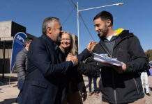 El Gobernador Cornejo entregó 65 viviendas en dos barrios de Maipú