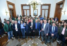 El Gobernador Osvaldo Jaldo destacó los acuerdos salariales con los gremios