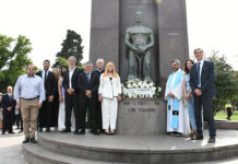 El intendente Guillermo Britos encabezó el acto por el 170° aniversario de la ciudad