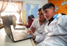 Este año 726 escuelas rurales recibieron 3.635 netbooks