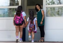 El Municipio realiza una campaña territorial para recuperar a los chicos que abandonaron la escuela