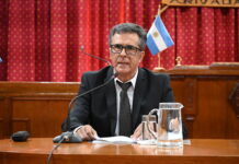 Martínez abrió las sesiones con un repaso de los logros, destacó el superávit y realizó un pedido a la oposición