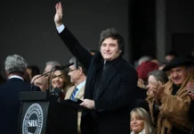 Javier Milei anunció una baja permanente de retenciones para el campo en la Exposición Rural