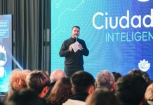 “Mañana es hoy”: Sujarchuk publicó un libro sobre IA y es elegido uno de los 30 alcaldes más innovadores de América Latina