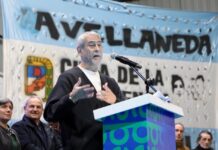 Jorge Ferraresi presentó la lista de candidatos a concejales y consejeros escolares de Fuerza Patria