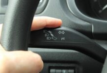 Comunicación al volante: 7 de 10 conductores admiten señalizar correctamente sus maniobras