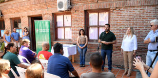 Avanza la regularización de los food trucks con la entrega de las primeras habilitaciones