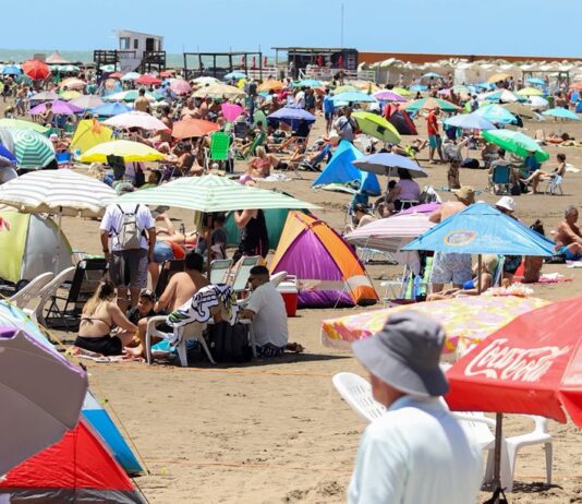 Verano 2026: Alta ocupación en los principales destinos turísticos del país en el inicio de la temporada