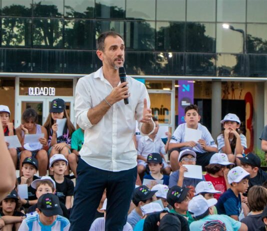 Petrecca alerta por la crisis del transporte escolar rural y miles de alumnos podrían quedar sin clases