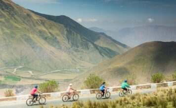 Semana Santa 2026: ¿Cuántos turistas viajaron y cuál fue el impacto económico?