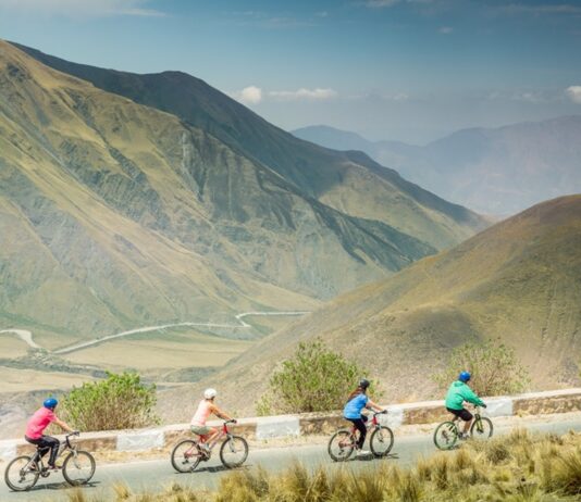 Semana Santa 2026: ¿Cuántos turistas viajaron y cuál fue el impacto económico?