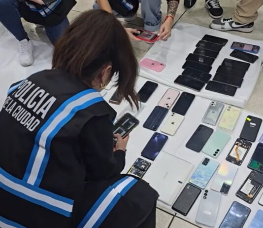Tras un decreto de Jorge Macri, la Ciudad refuerza el control para atacar la mafia de los celulares robados