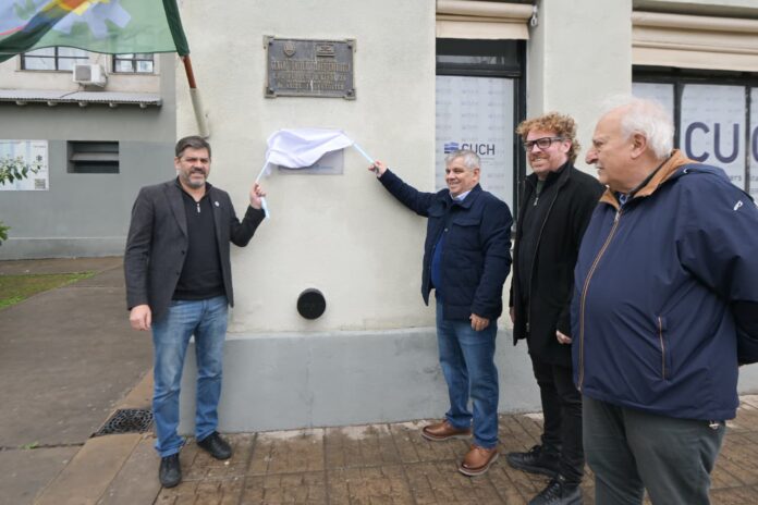Chivilcoy: Britos recibió al ministro Carlos Bianco en el CUCH y destacó el impacto del Programa 'Puentes' en el crecimiento del Centro Universitario