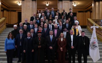 Más de 40 representantes de distintas religiones se reunieron con Jorge Macri y el cardenal enviado del Papa, a dos meses de la visita de León XIV